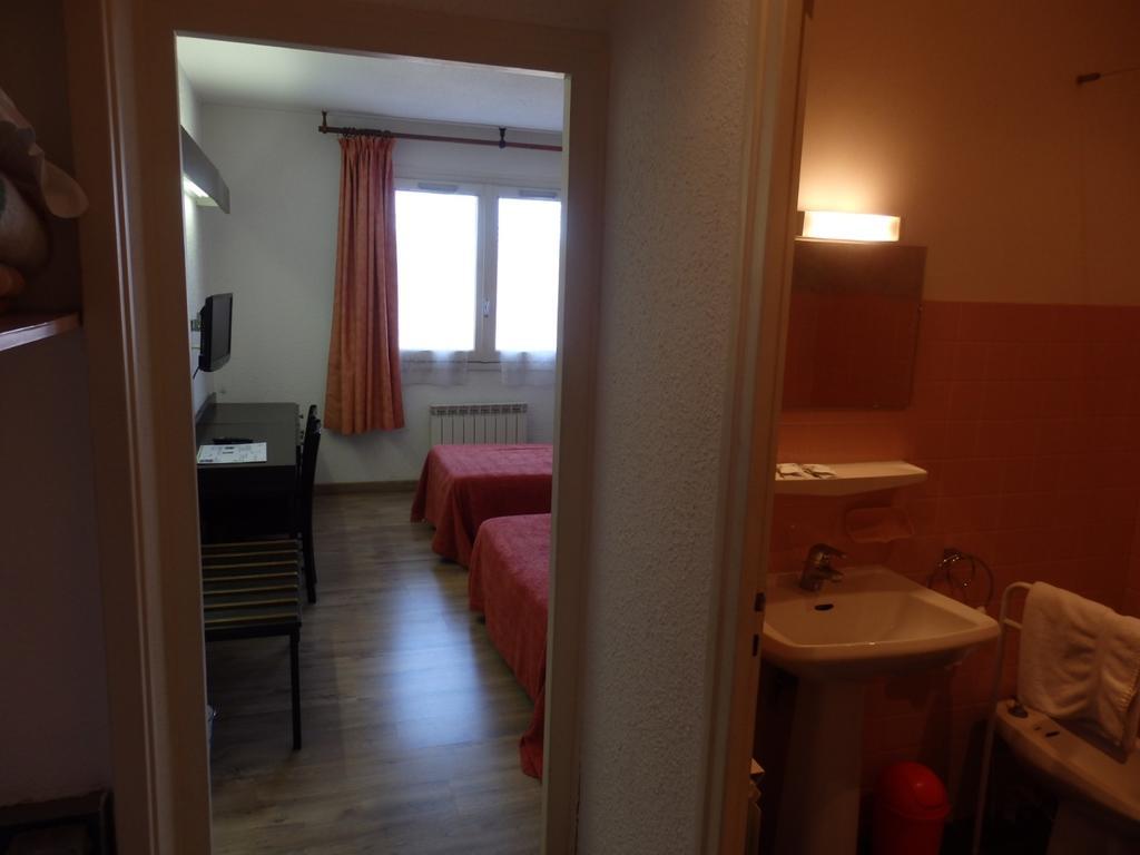 Servhotel Morestel Kültér fotó