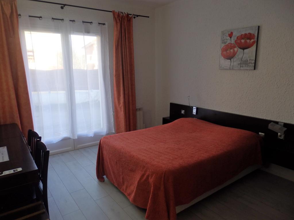 Servhotel Morestel Kültér fotó