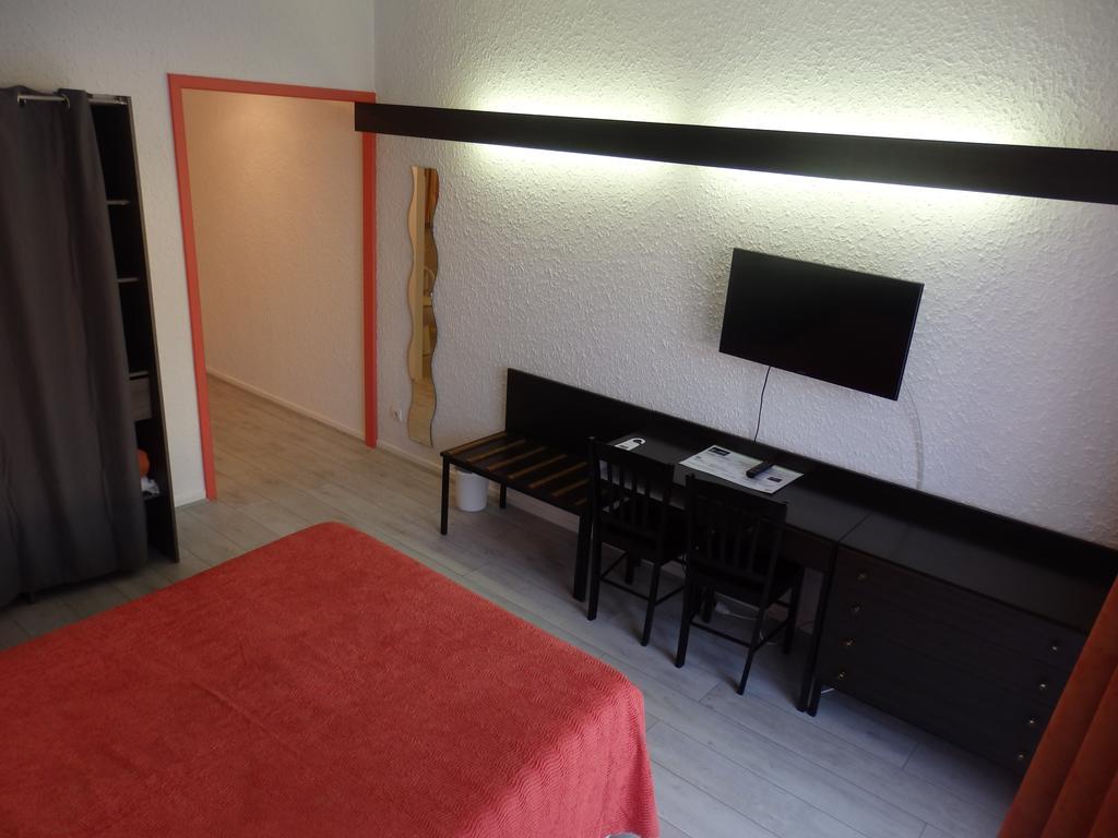 Servhotel Morestel Kültér fotó