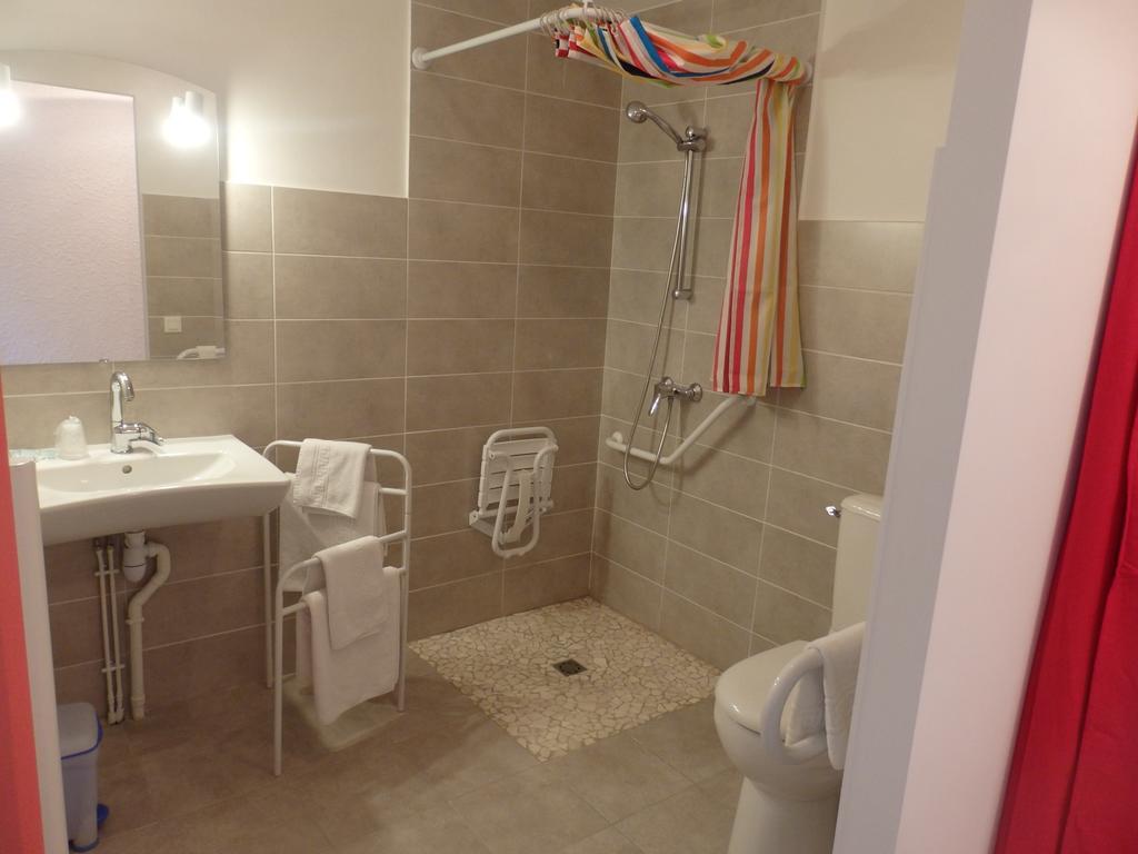 Servhotel Morestel Kültér fotó