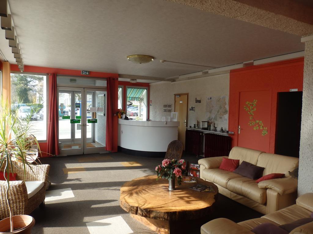 Servhotel Morestel Kültér fotó